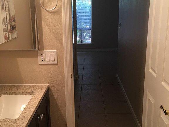 4th image of 4317 N 19th Dr