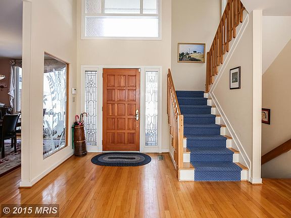 2nd image of 7804 Laurel Leaf Dr