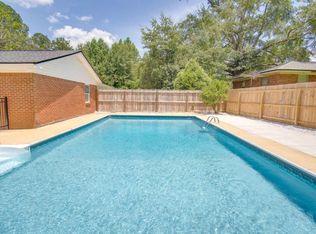 195 Navarro Rd, Cantonment, FL 32533