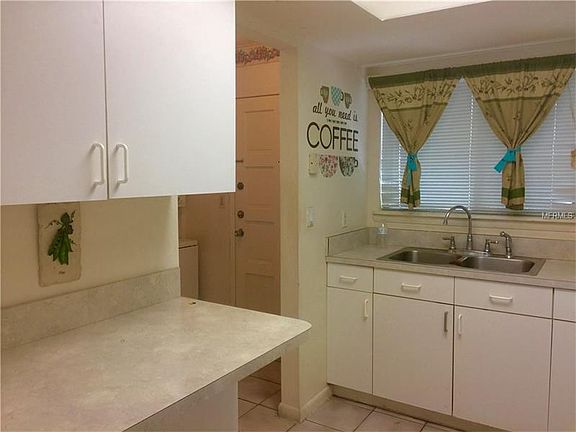 5th image of 6347 Newtown Cir #47B3
