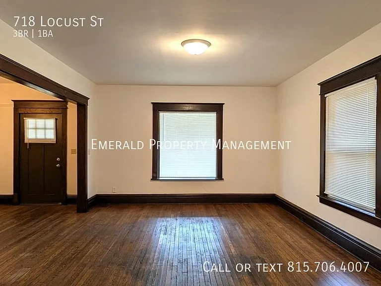 718 Locust St — Photo 5