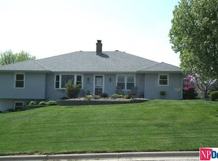 306 N 16th St, Fort Calhoun, NE 68023