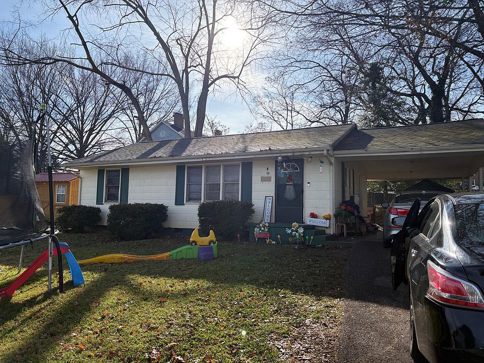 1st image of 707 W Deborah St