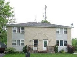 5757 Glendale Dr, Lockport, NY 14094