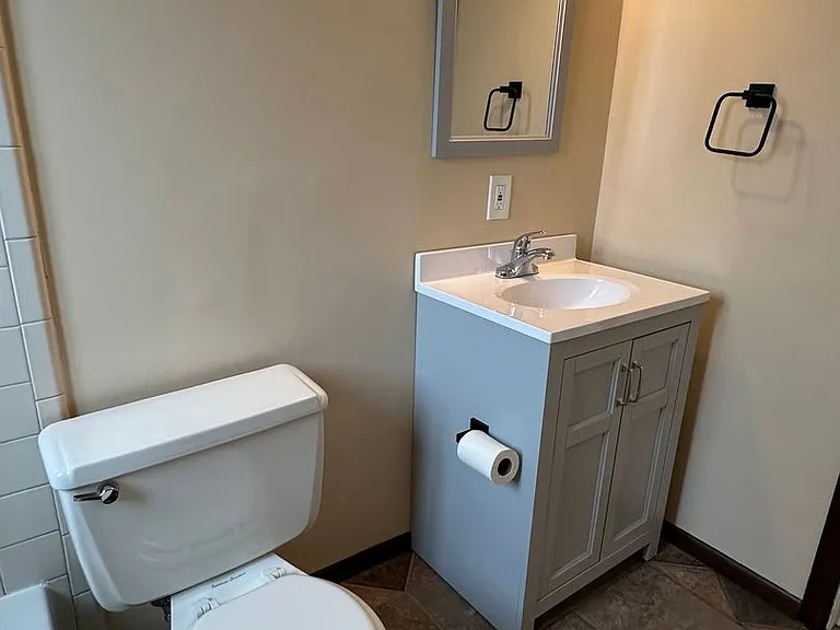 227 E Louise Ave — Photo 14