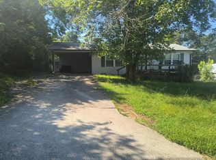 910 Latham St, Etowah, TN 37331