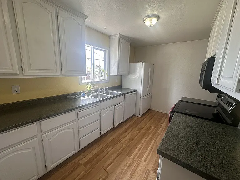 710-220 Muskrat Dr — Photo 8