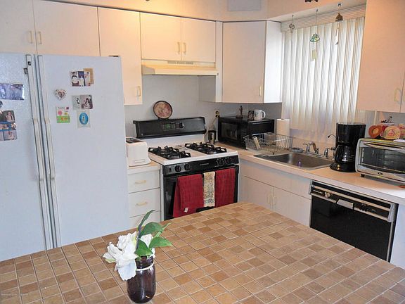 5th image of 1197 C Rockland Ave