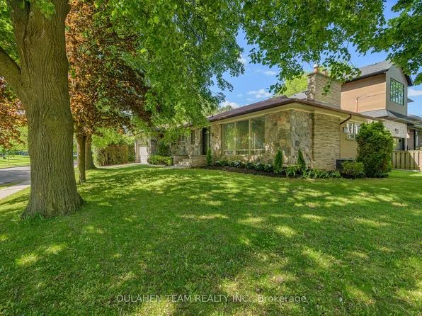 55 Foxwarren Dr, Toronto, ON M2K 1L1