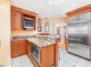 1094 Mcbride Ave, Woodland Park, NJ 07424