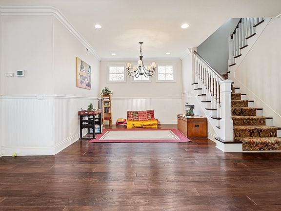 4th image of 12974 Maxwell Dr