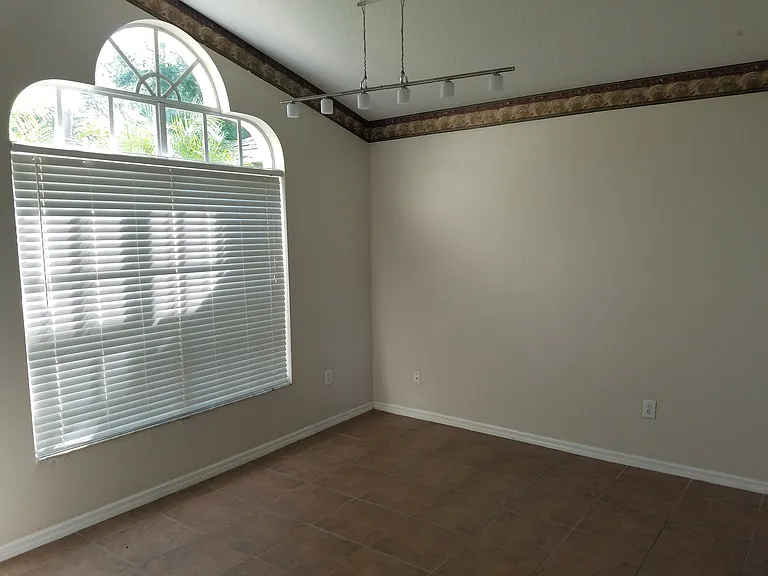 9248 Estate Cove Cir — Photo 10