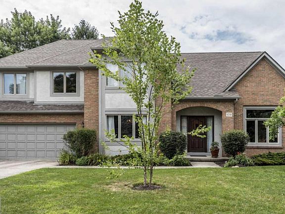 2nd image of 6739 Kensington Way