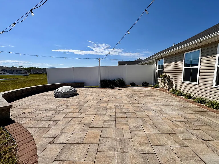 46 S Peak Dr — Photo 3