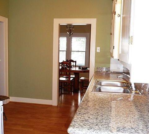 Kitchen to dining room