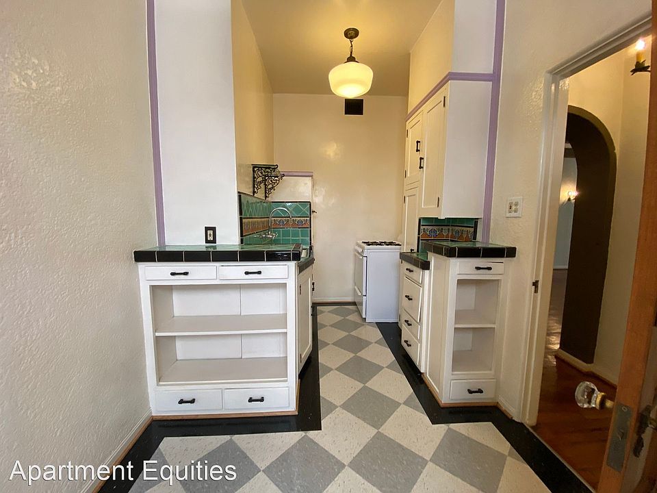 1st image of 607 S Cloverdale Ave #13177129