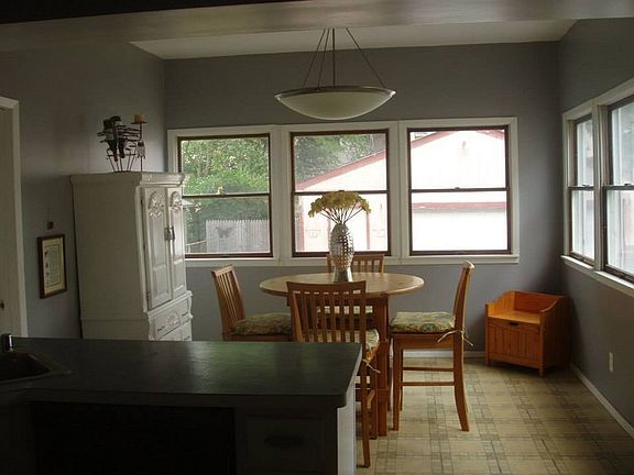 2nd image of 1423 Orchard Grove Ave