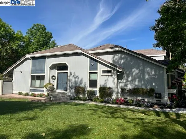 995 Waverly Cmn, Livermore, CA 94551