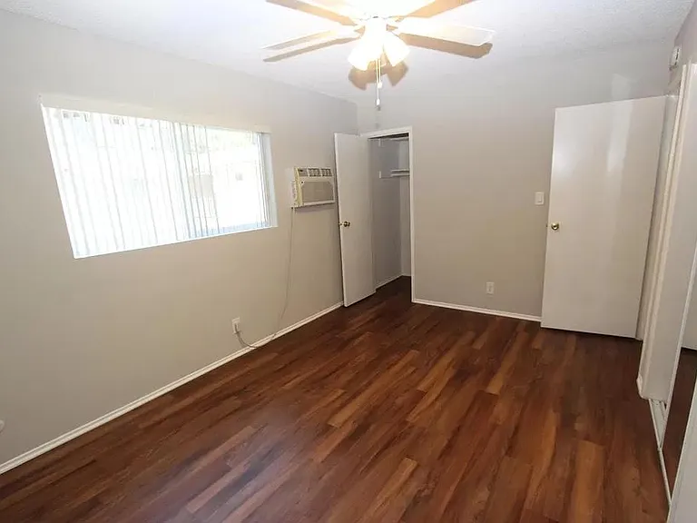 285 E Del Mar Blvd #1 — Photo 15