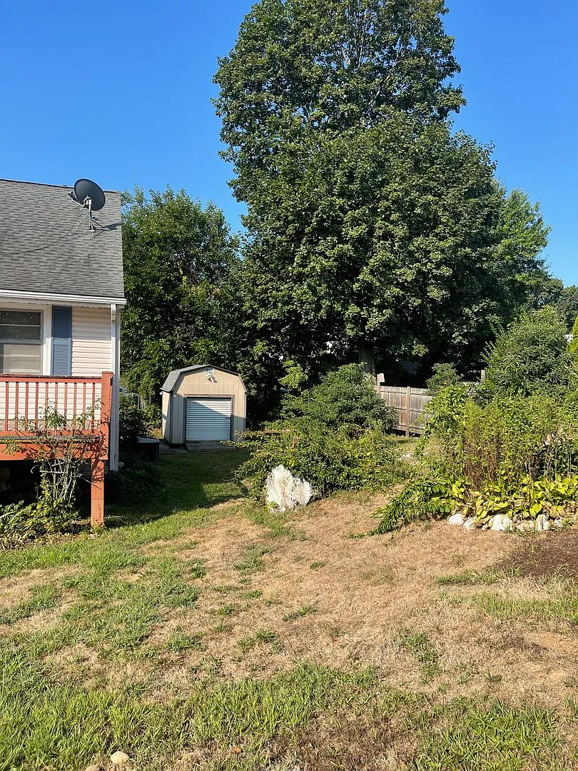 3 Bedroom, 1 Bath North End Single Family Home for Rent - Available Today! — Photo 3