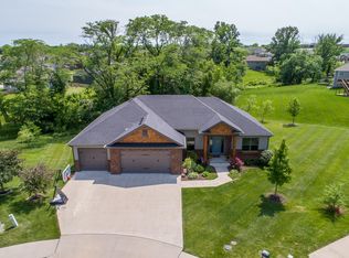 5611 Astoria Ct, Columbia, MO 65203