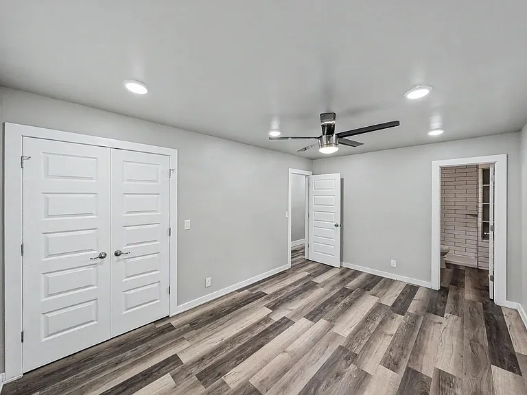 24 Hampstead Ln — Photo 10