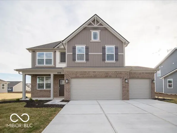 6167 Madera Dr, Whitestown, IN 46075