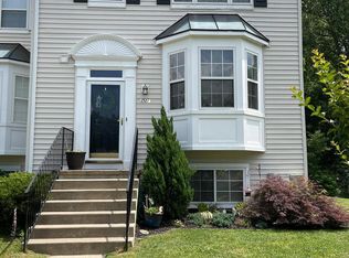 1517 Chester Town Cir E, Annapolis, MD