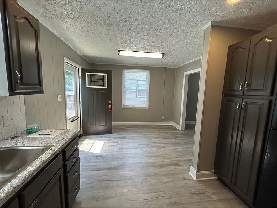 422 Sequoyah Dr