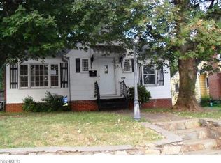 2927 NE Gilmer Ave, Winston Salem, NC 27105