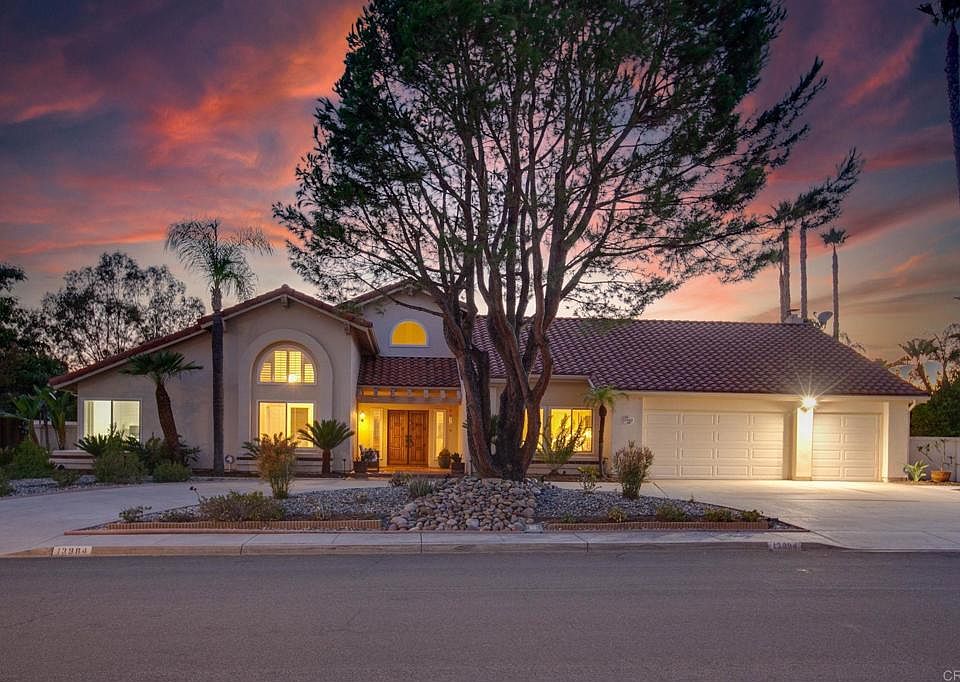 1st image of 13984 Arbolitos Dr