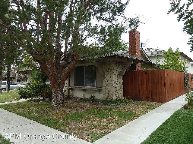 2nd image of 2731 W Aurora St APT 1