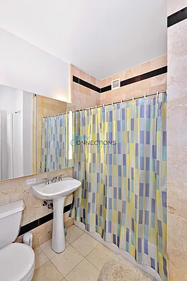 Rented by City Connections Realty | media 1