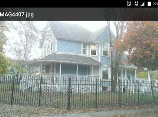 422 Gardner St #1, Joliet, IL 60433