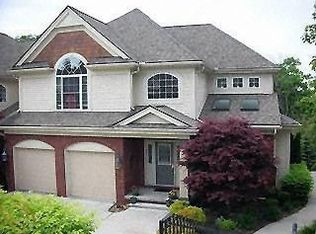517 Florence Ct #1, Milford, MI 48381