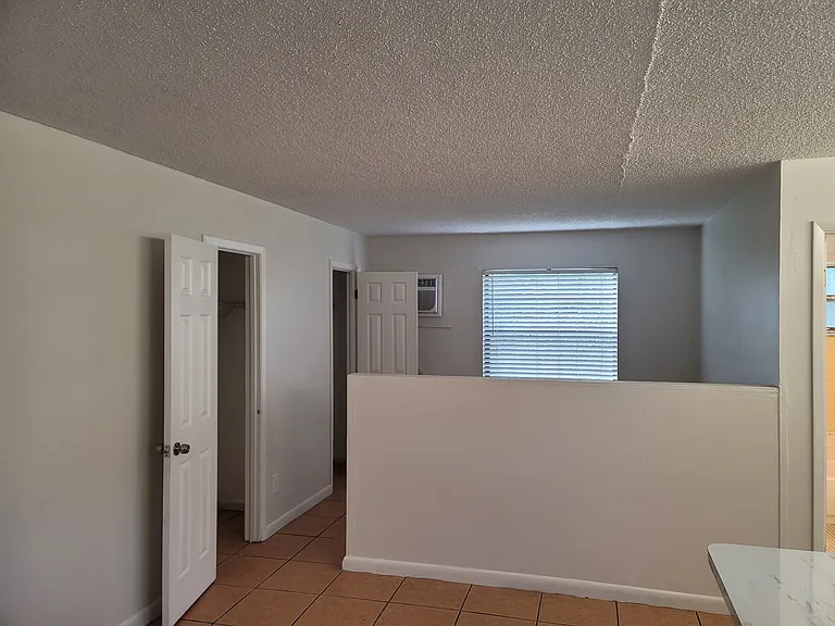 1041 SE Monterey Rd #B — Photo 12