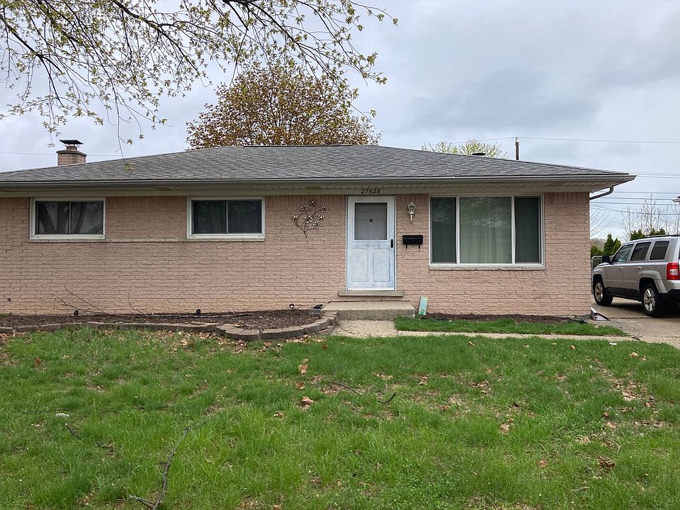 1st image of 27628 Woodmont St