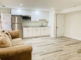 3134 Glen Carlyn Rd, Falls Church, VA 22041