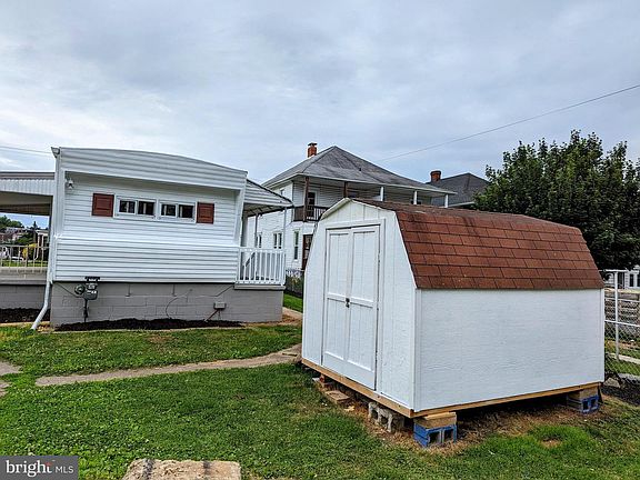 5th image of this home