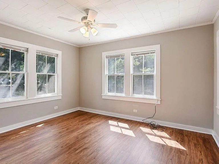 115 Ryan St — Photo 11