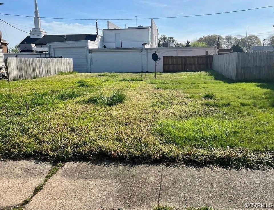 207 N 7th Ave, Hopewell, VA 23860 MLS 2322959 Zillow