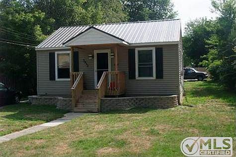 1st image of 3932 Bennett St