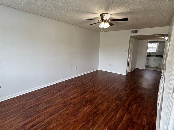 3rd image of 558 S Flannery Rd APT C