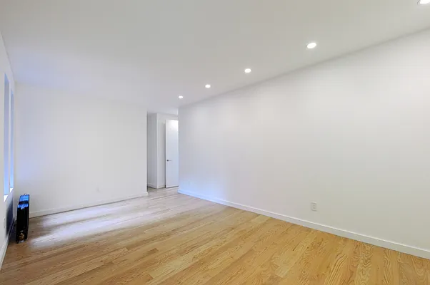 Rented by Aether Property Group | media 34