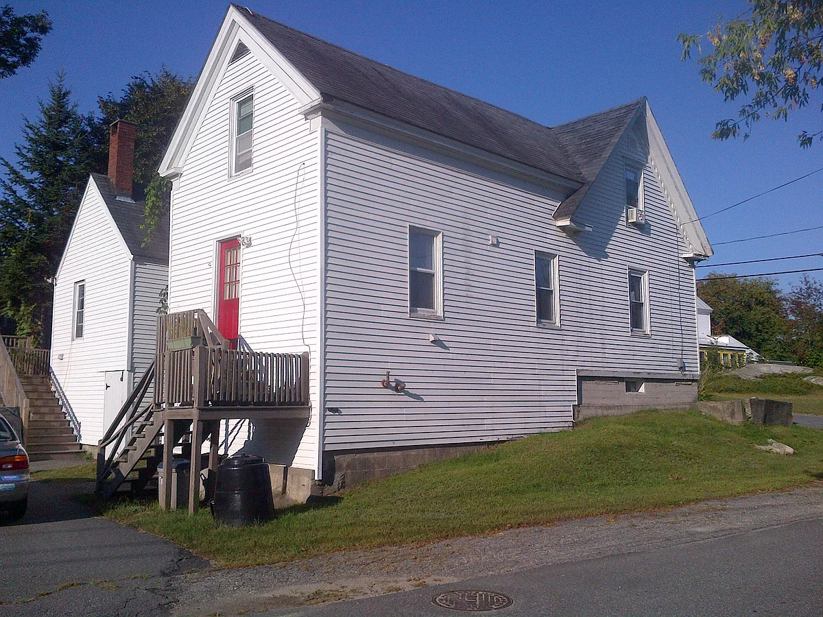 Building Photo - 36 Water St #A