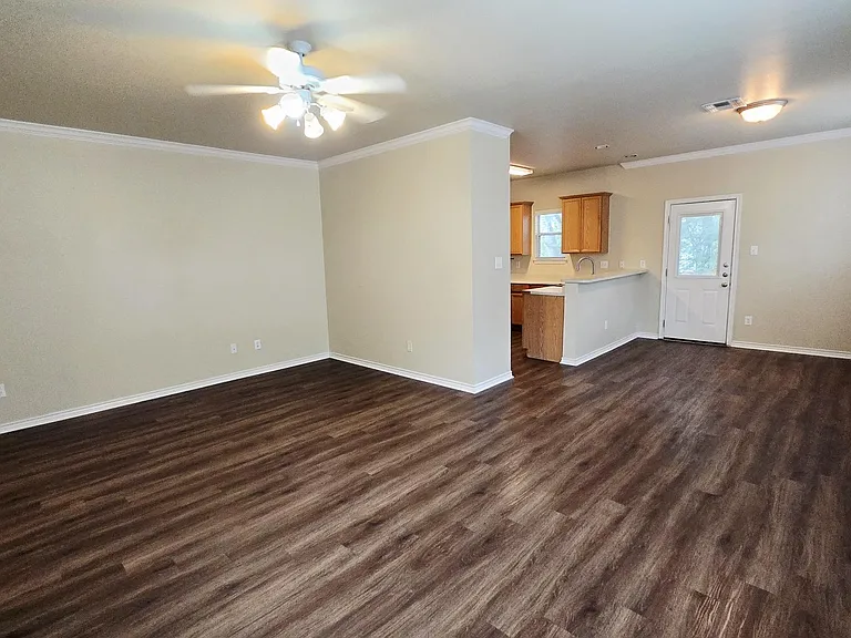 7126 Tourant Rd — Photo 5
