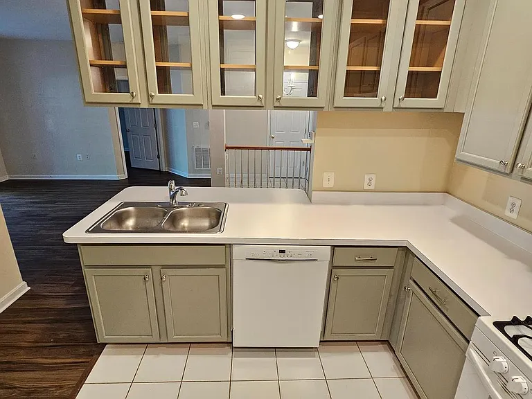 100 Watkins Pond Blvd #104 — Photo 21