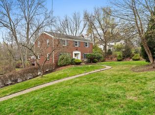 250 W Chapel Ridge Rd, Pittsburgh, PA 15238