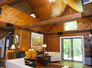 29 Birch Bluff Rd, Montgomery, MA 01085