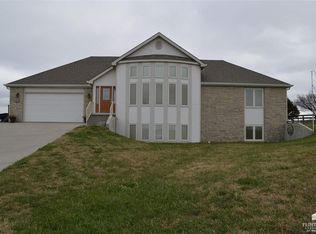 1462 Gehrke Ct, Herington, KS 67449